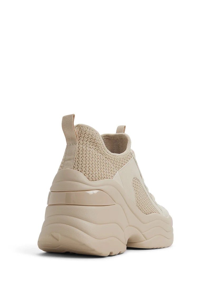 كول ات سبرنج Casual Low Top Sneakers