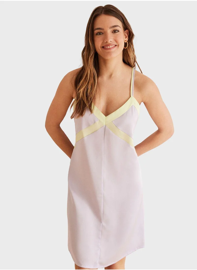 ومن سيكريت Cami Strap Plunge Nightdress