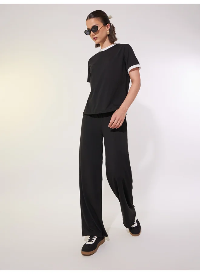 تايك تو Take Two Contrast Trim Short Sleeve T-Shirt and Pants Co-Ords