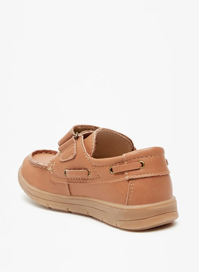 جونيورز Boys Textured Loafers With Hook And Loop Closure