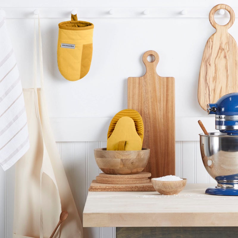 KitchenAid Beacon Two-Tone Non-Slip Mini Oven Mitt Set  Majestic Yellow  5.5""x8""  2 Piece - Image 2