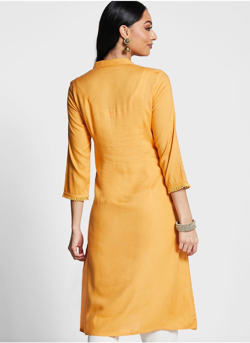 kolaba - Embroidered Crew Neck Kurti - Image 1