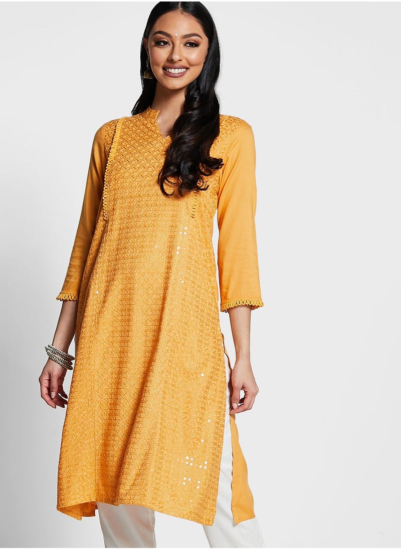 kolaba - Embroidered Crew Neck Kurti - Image 1