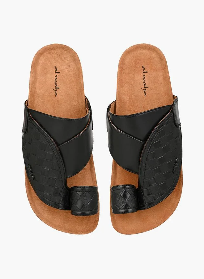 الواحة Men Textured Leather Arabic Sandals