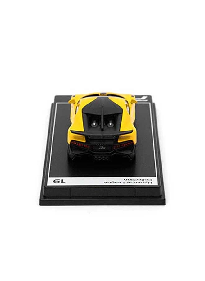 PosterCars PosterCars - 1:64 Scale Bugatti Divo (Jaune Soufre) Hypercar League Collection  - Image 3