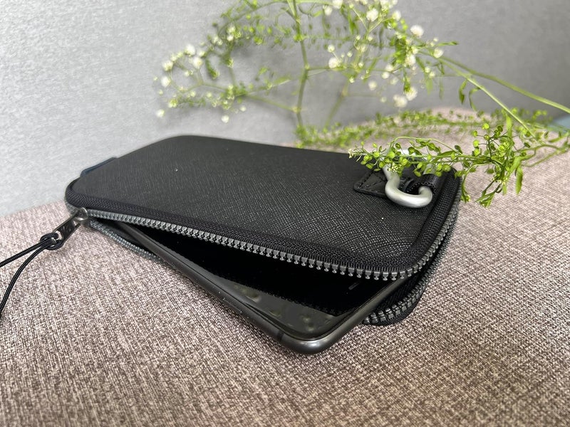 OneJoy Neoprene Phone Pouch, Lightweight Protective Cellphone Sleeve with Large Zipper Opening, Inner Pocket, Thermal Insulated, Durable Cell Phone Carrier for iPhone & Smartphones [ Black ] - Image 4