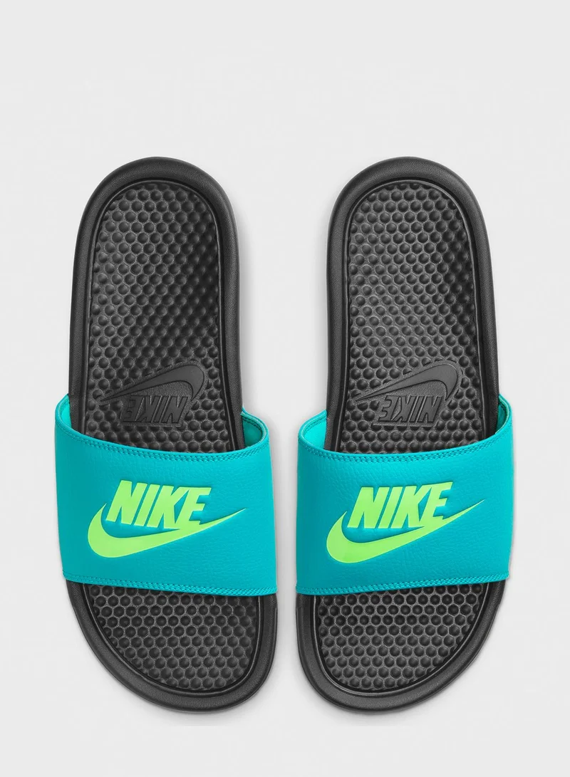 Nike Benassi JDI Slides