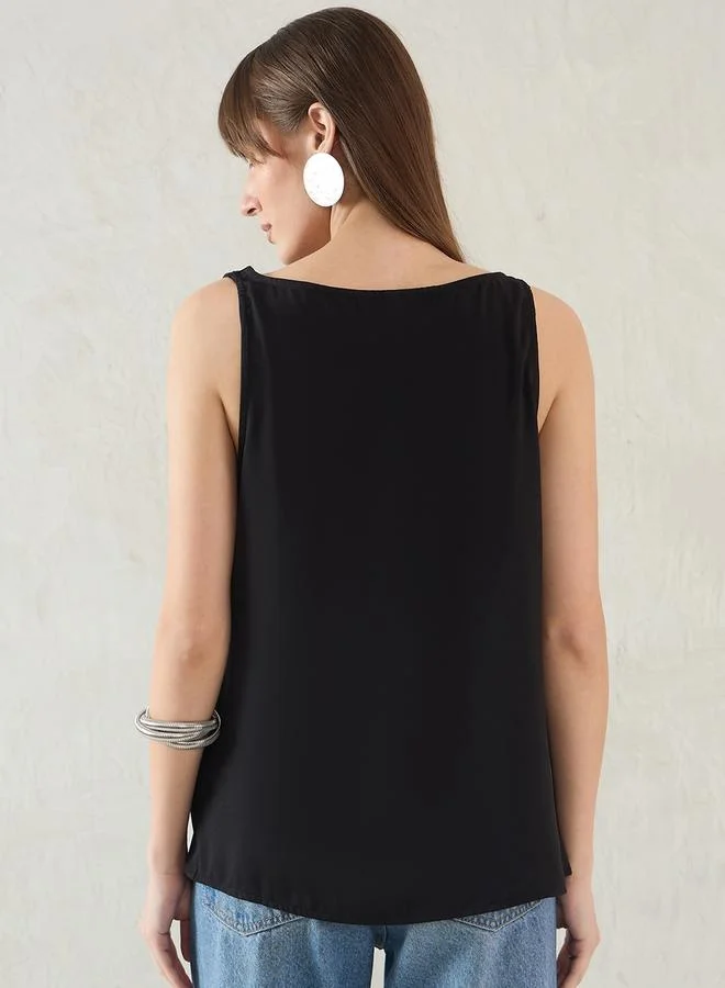 Femmella Femmella Solid Cowl Neck Sleeveless Satin Top