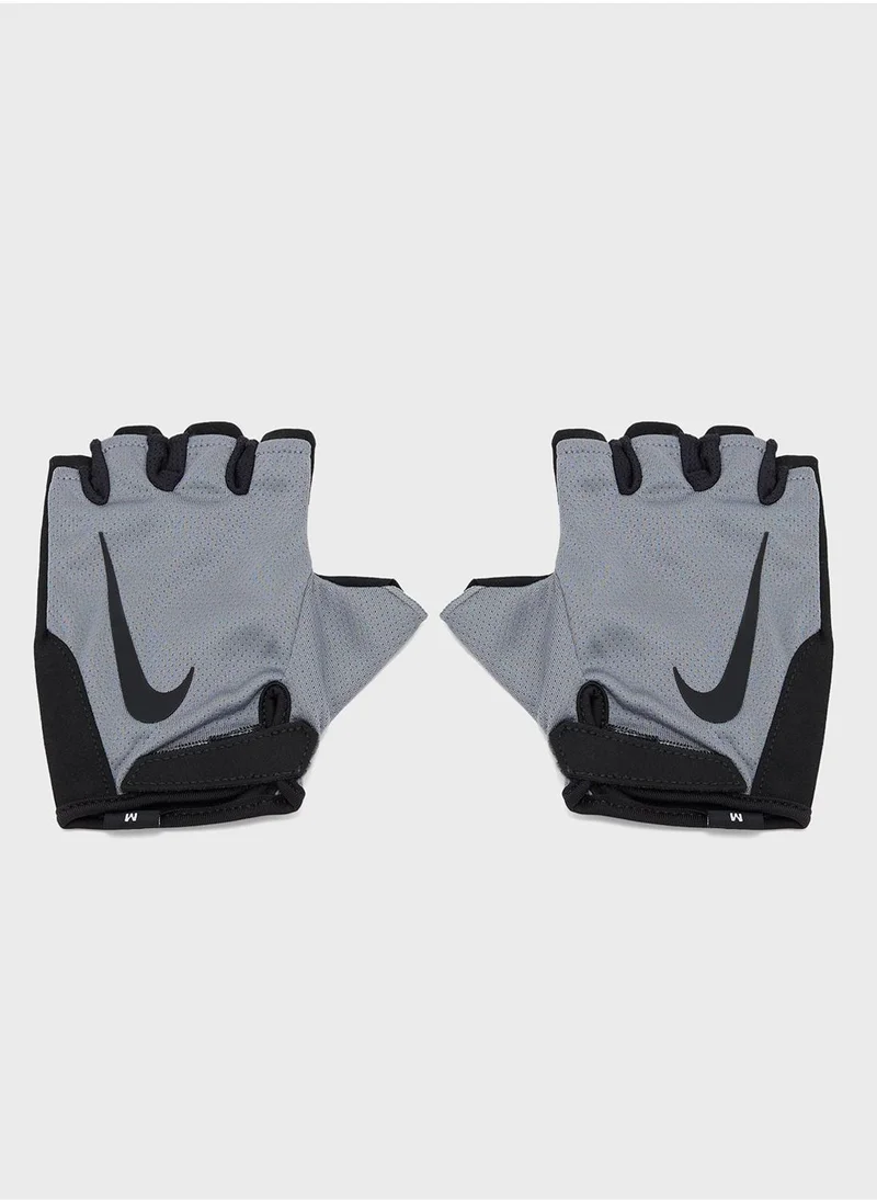 Nike Gym Essential Fg 2.0