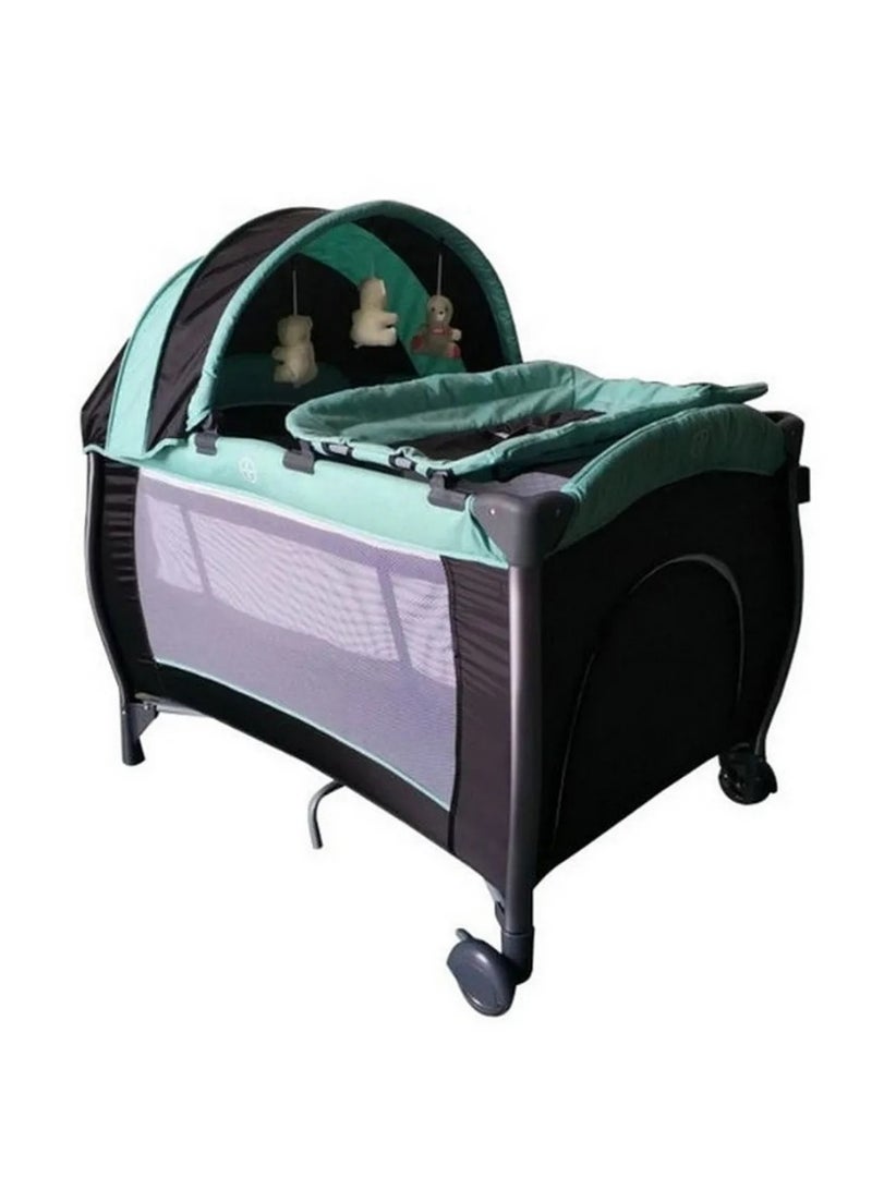 Children's bed with toys - Image 1