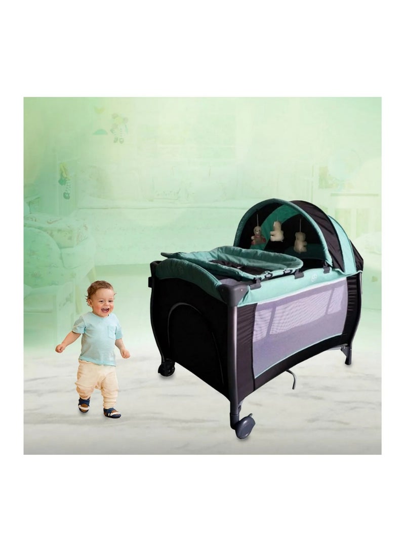 Children's bed with toys - Image 3