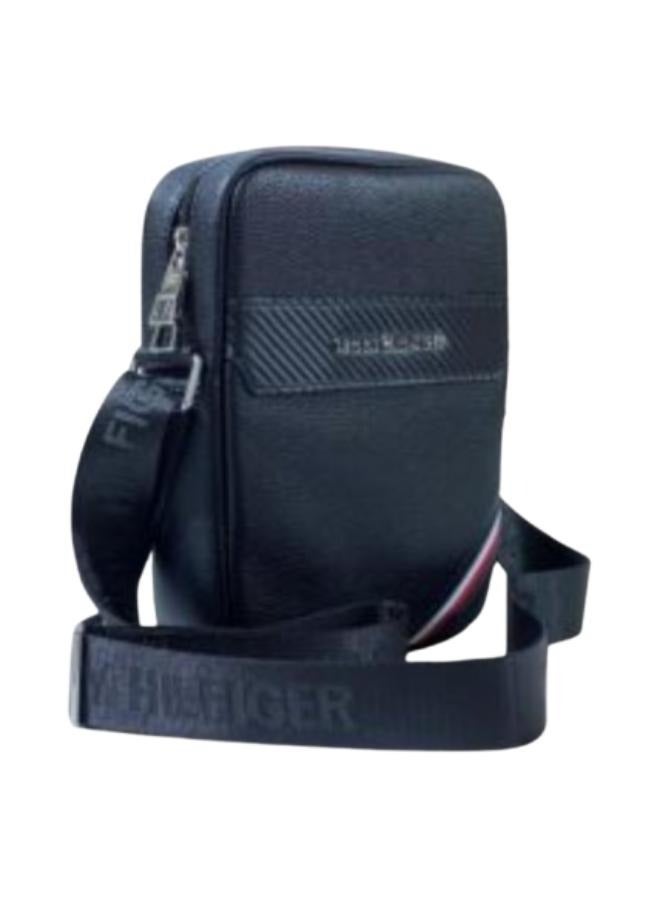 حقيبة تومي كروس باللون الأسود - Image 2