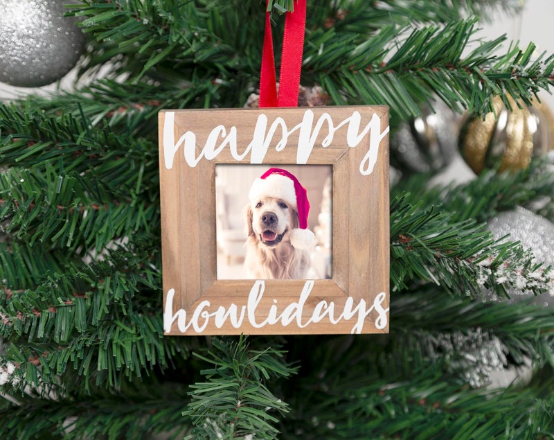 بيرل هيك Pearhead Happy Howlidays Wooden Christmas Photo Photo Ornament Rustic Dog Picture Frame - Image 4