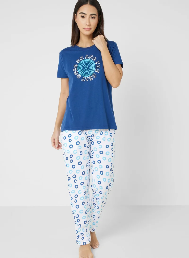 Ginger Graphic T-Shirt And Pyjama Set