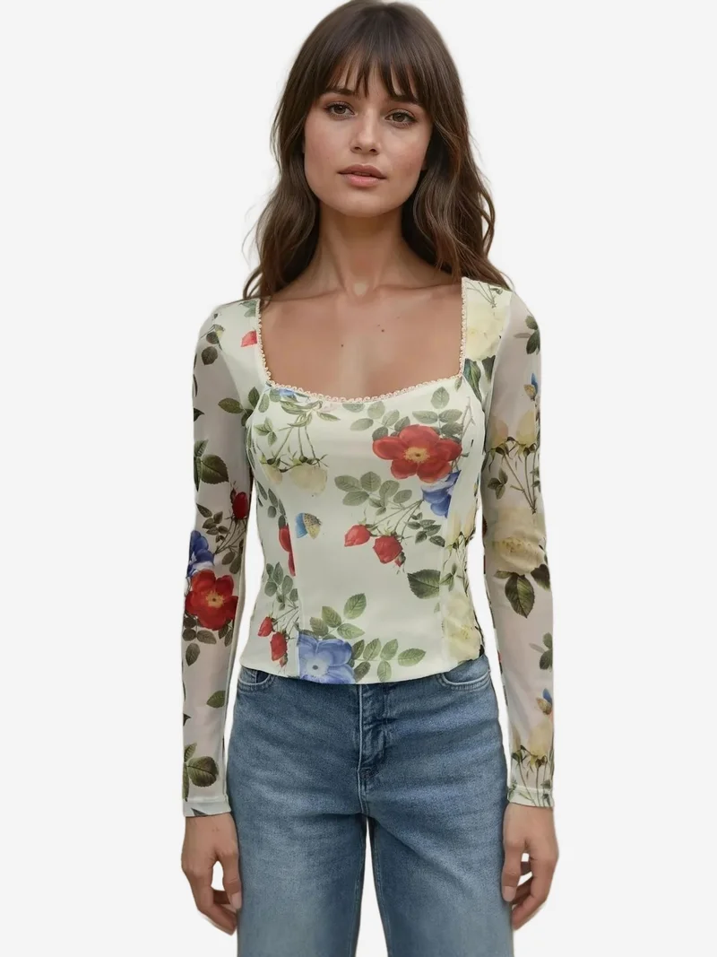 هيكاب بلوزة بأكمام طويلة بطبعة ياقة على شكل قلب