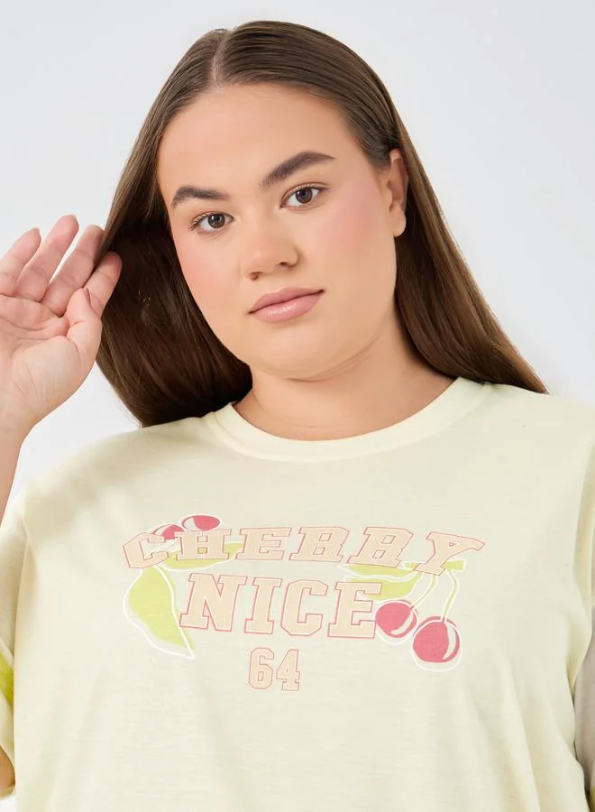 Styli Styli Plus Size Graphic Print Round Neck Nightdress