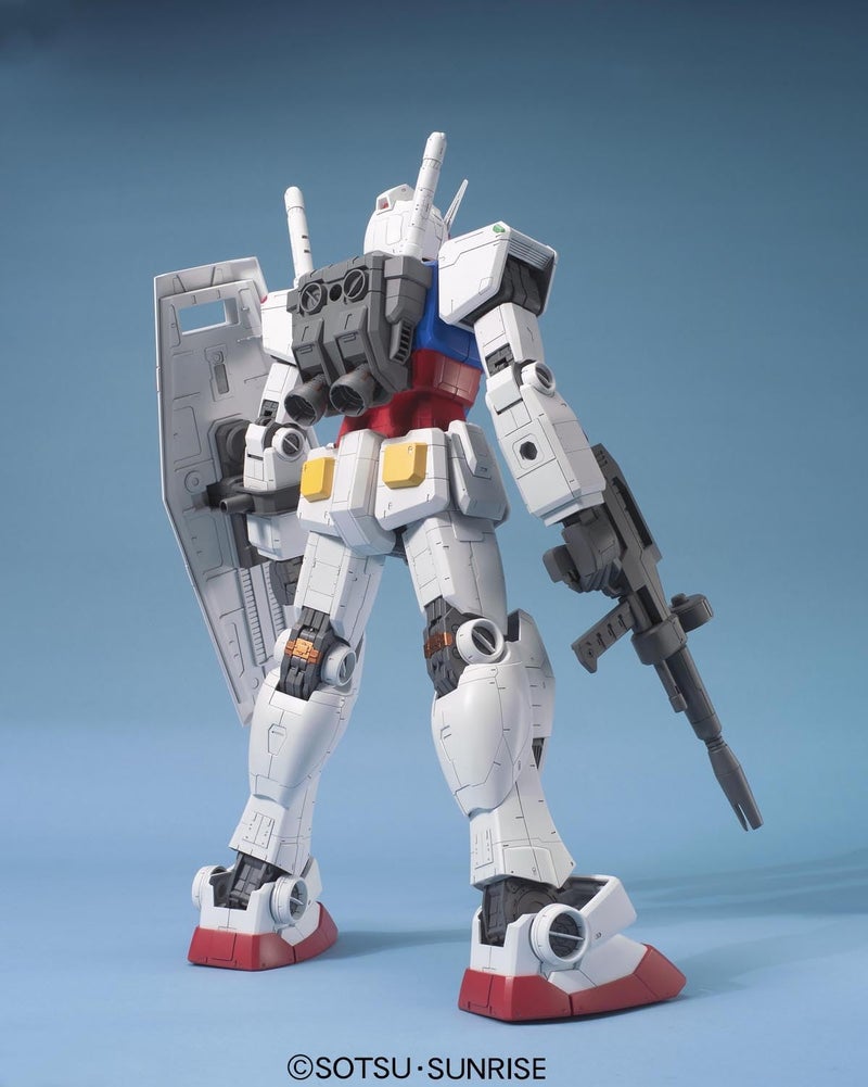 BANDAI SPIRITS 1/48 MEGA Size Model RX-78-2 Gundam - Image 4