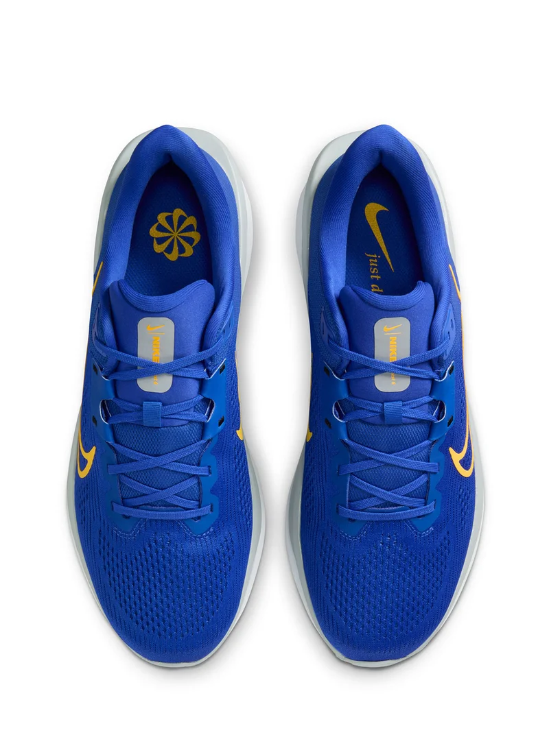Nike Quest 6
