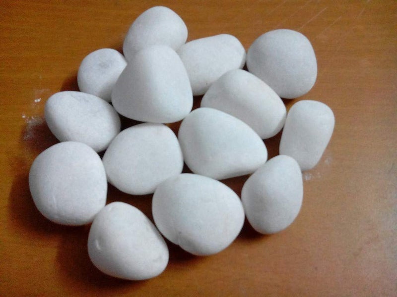 Creative Farmer 10Kg Unpolished White Pebbles Matty Unpolished Home Decorative Vase Fillers Stone 10Kg Q - Image 1