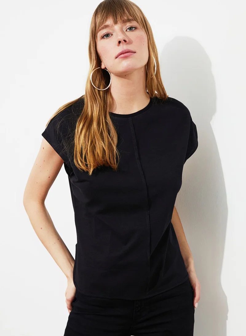 trendyol Seam Detail Cap Sleeve Top