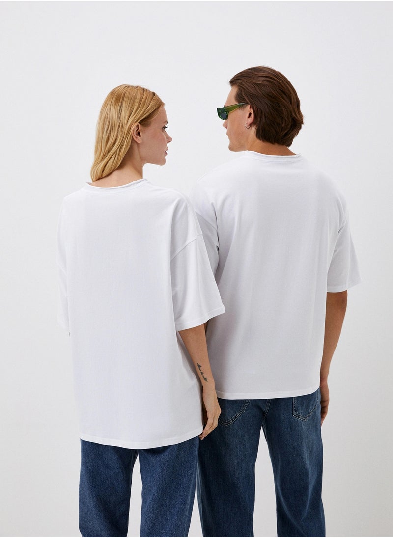 Artograph Unisex oversize premium cotton white T-shirt with artist unique painting Fishermen's morning  - Image 3