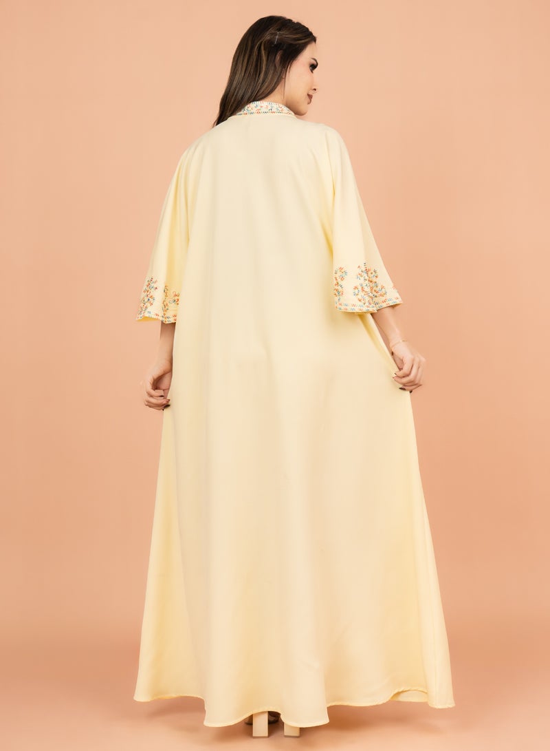 اكسا جلابية فري سايز مطرزة باللون الأصفر - Image 4