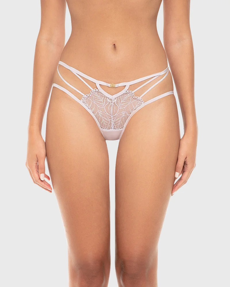 ايسلا اند ايفي Isla & Evie Luxe Fashion Lace Cheeky Panty