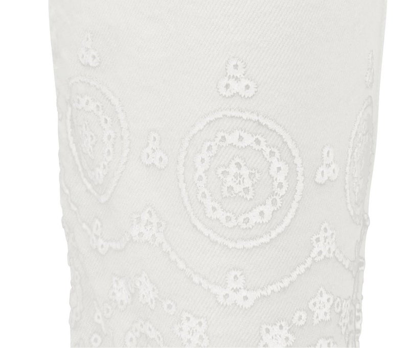 Women Regular Fit Plain Capri Jeans, White
