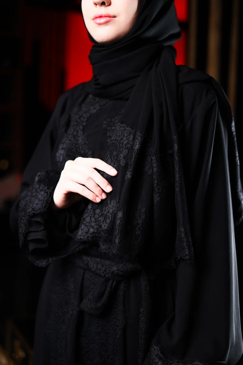 هاريكا وير Hariak Wear Abaya Ferace for Prayer, Umrah and Daily Use. Abaya and Shawl are One Piece