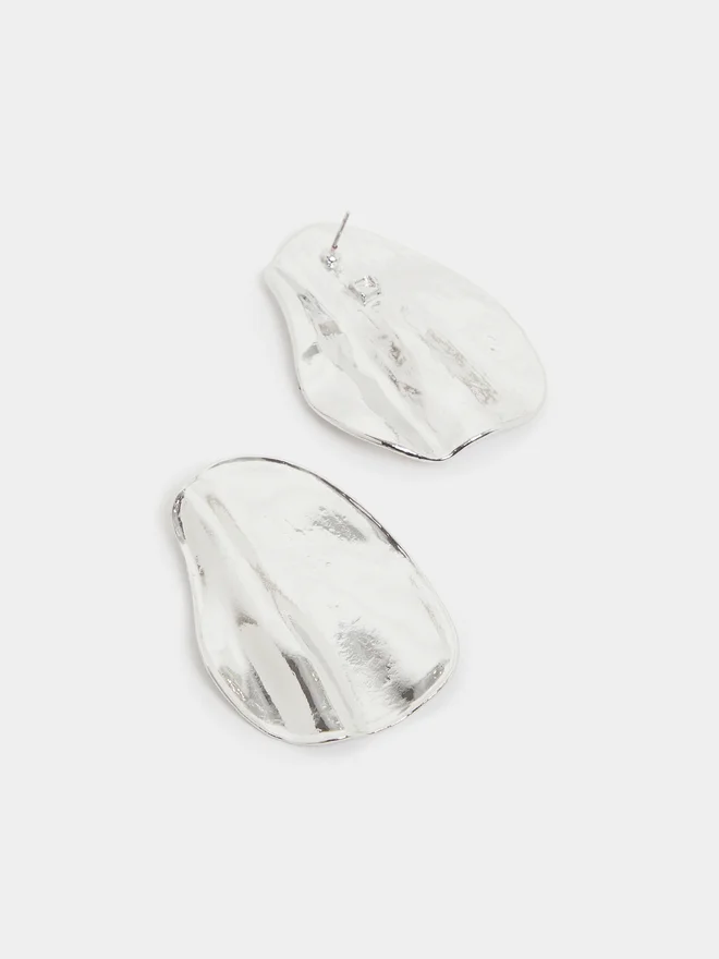 Styli Styli Casual Stud Earrings