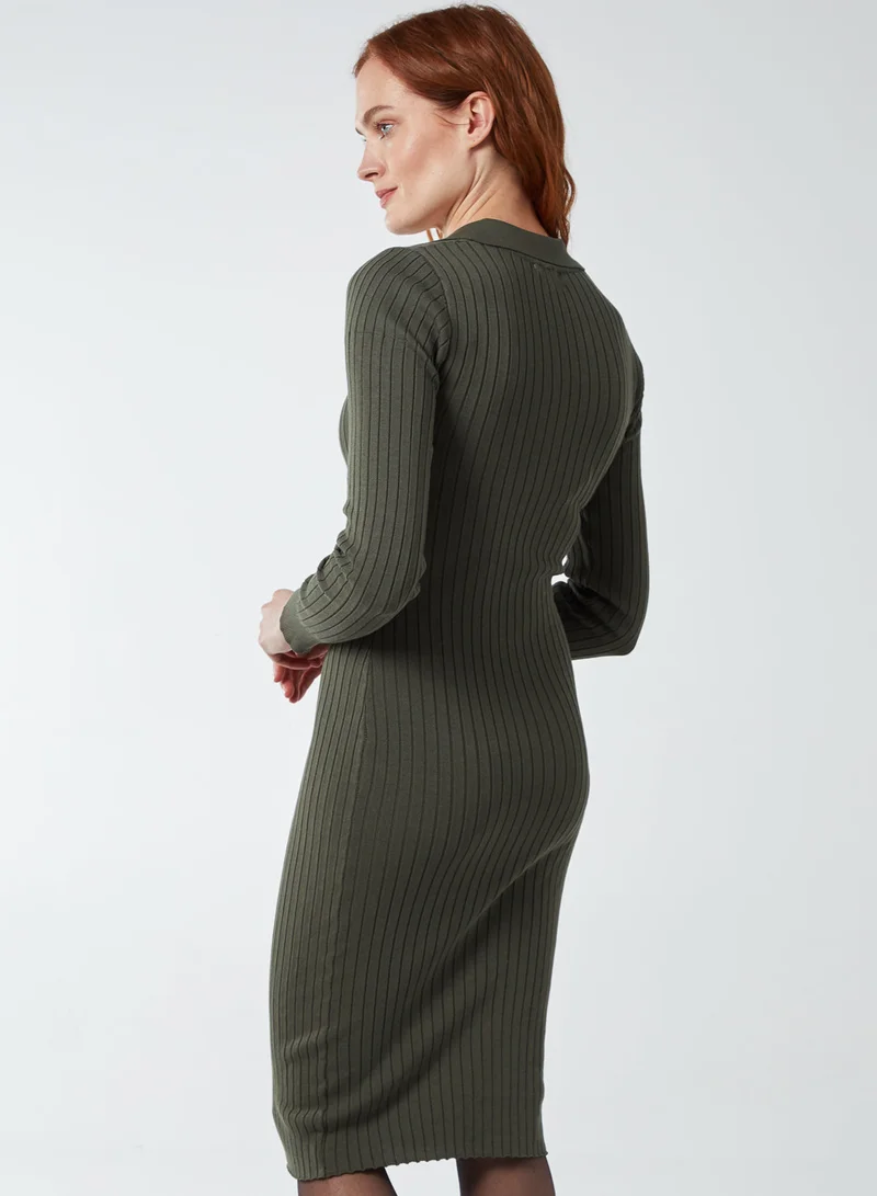 Blue Vanilla CHLOE - V Neck Ribbed Midi Dress