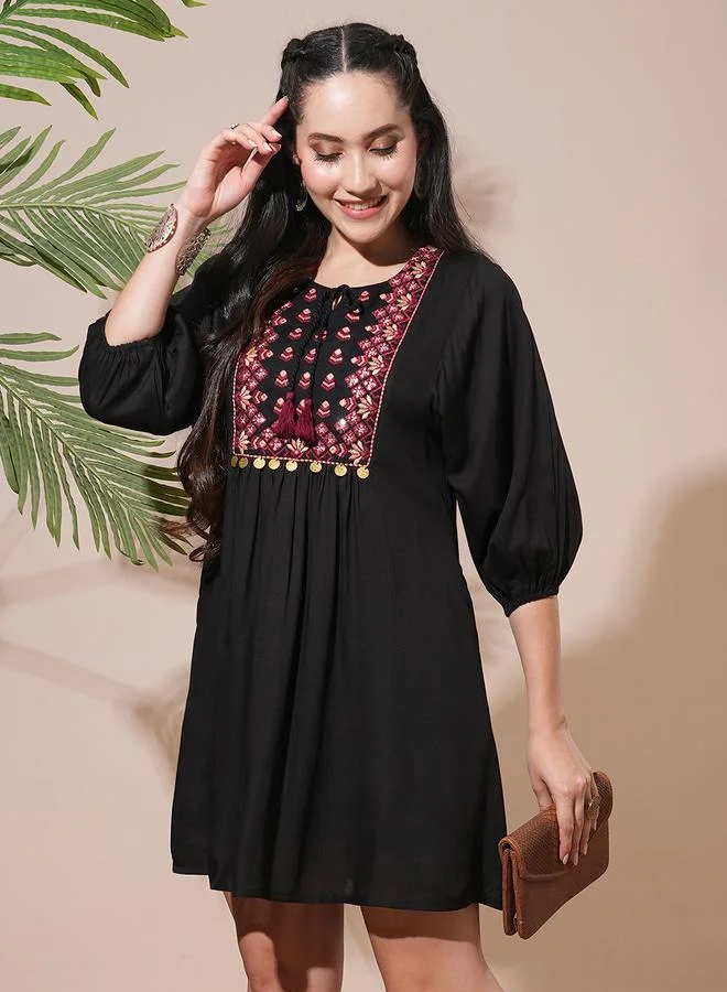globus Globus Black Embroidered Yoke Workwear Mini Dress