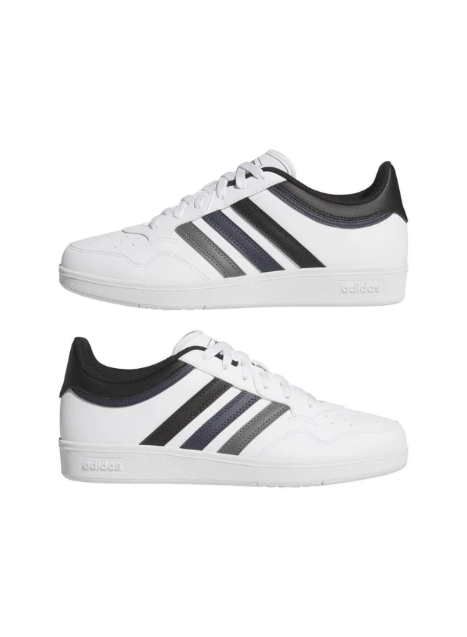 adidas أحذية كرة سلة هووبس . يو بيضاء للجنسين