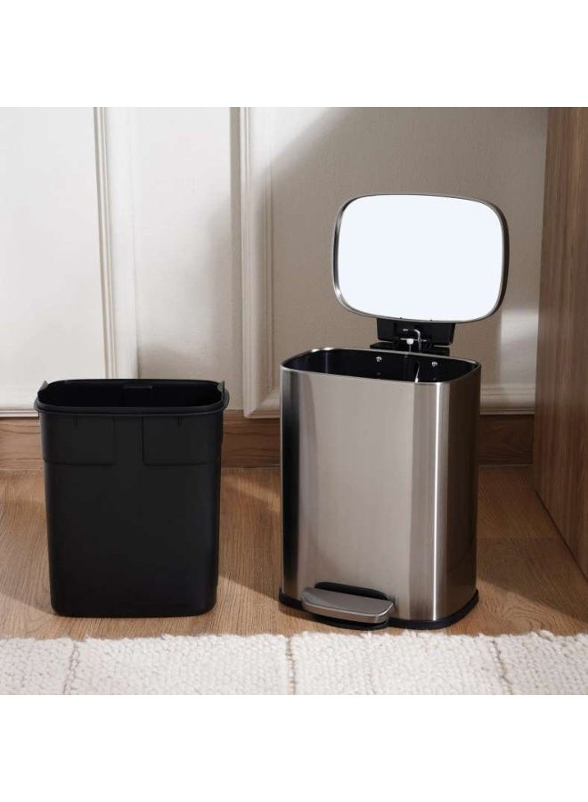 Pan Home Primo Fingerprint Resistant Metal Pedal Bin 21.3x20.5x29.5cm 5L - Chrome - Image 5