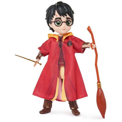Wizarding World Harry Potter, 8-inch Harry Potter Quidditch Doll Gift Set with Robe and 9 Doll Accessories, 11 Pieces, Kids Toys for Ages 6 and up - Image 4