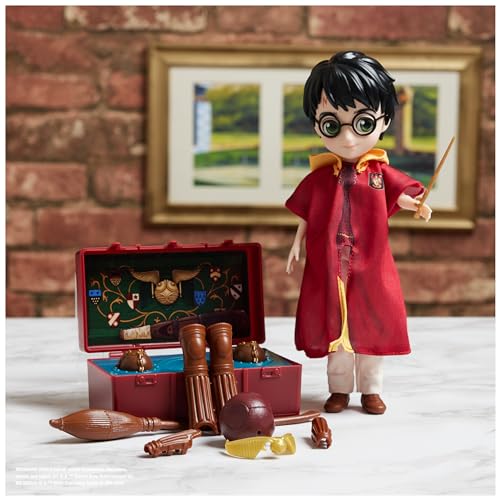 Wizarding World Harry Potter, 8-inch Harry Potter Quidditch Doll Gift Set with Robe and 9 Doll Accessories, 11 Pieces, Kids Toys for Ages 6 and up - Image 5