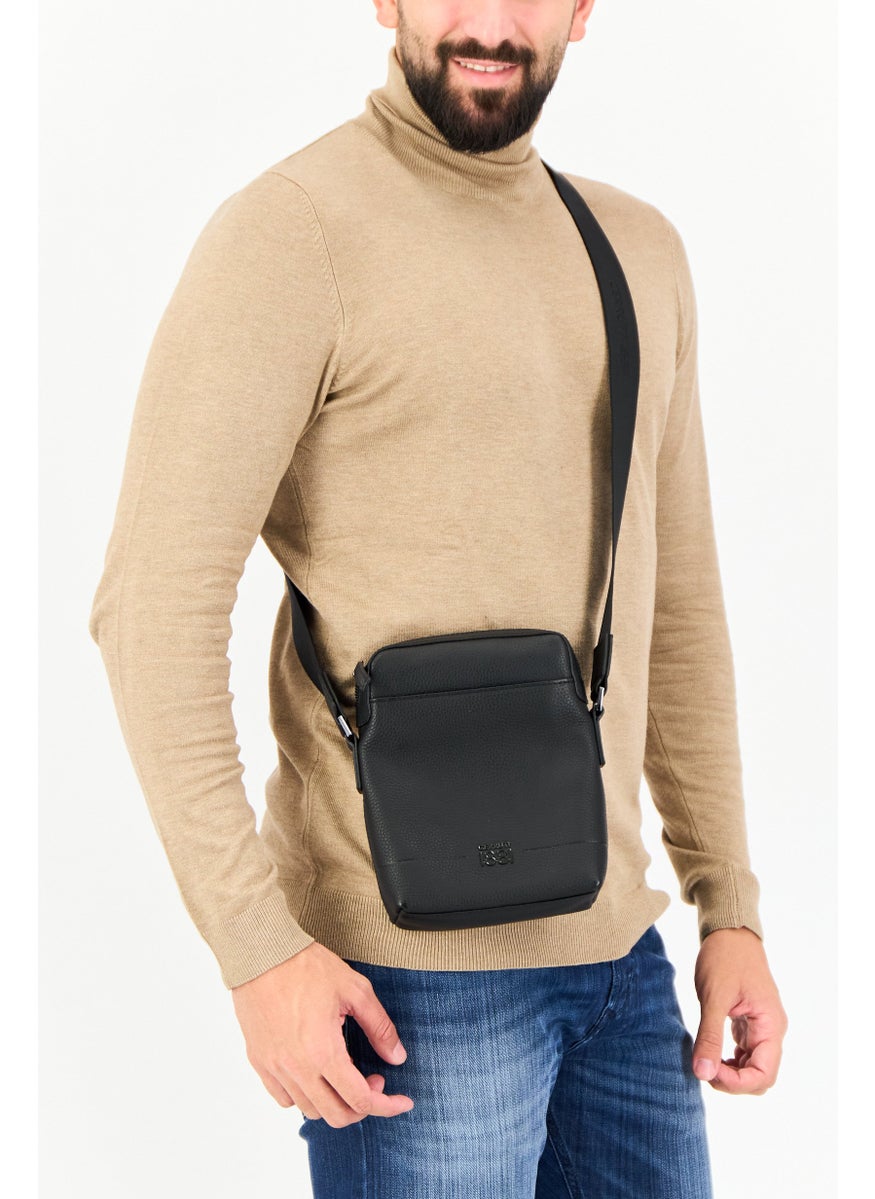 CERRUTI 1881 Men Brand Logo Cross Body Bag, Black  - Image 2