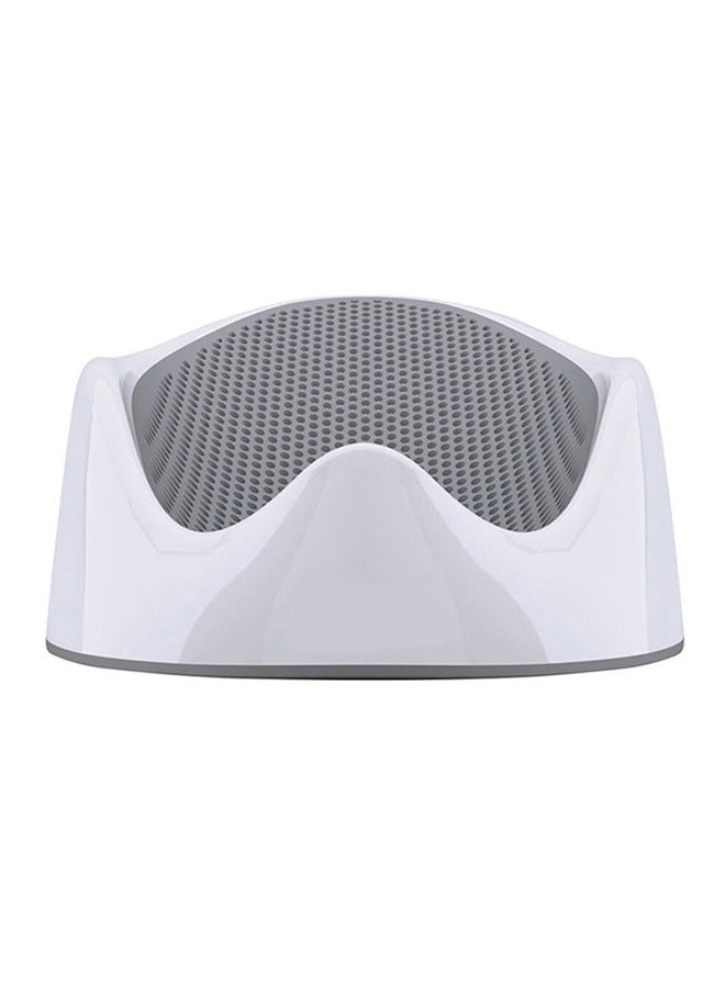 كرسي استحمام محمول مريح وآمن بتصميم فريد من نوعه مصنوع من مادة ناعمة الملمس - Image 1