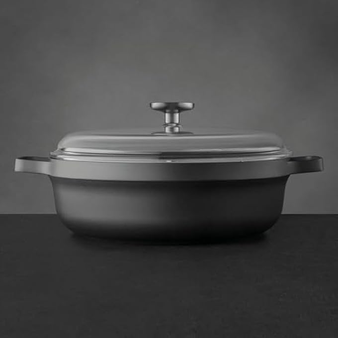 Berghoff Gem Aluminium Sautepan With Lid  2 Handle Suitable For All Hobs Including Induction BlackClear 28Centimeter 46 Ltr - Image 4