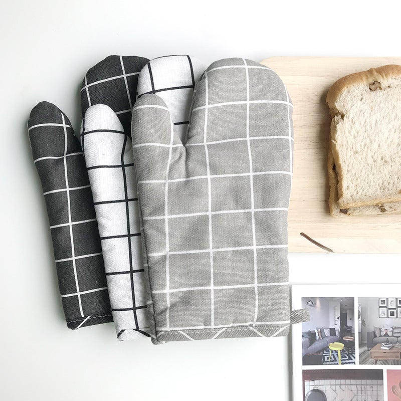 Nordic Style Microwave Oven Mitts Heat Resistant Yellow Grid  - Image 5