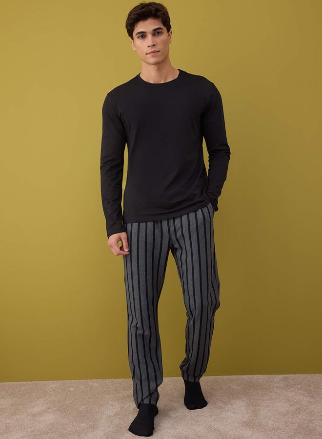 trendyol Black  Anthracite Regular Fit Striped Textured Knitted Pajama Set - Image 1