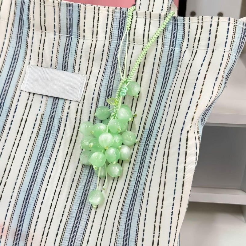 30 Pieces Green Photochromic Resin Beads Handmade Jewelry Making - Image 4