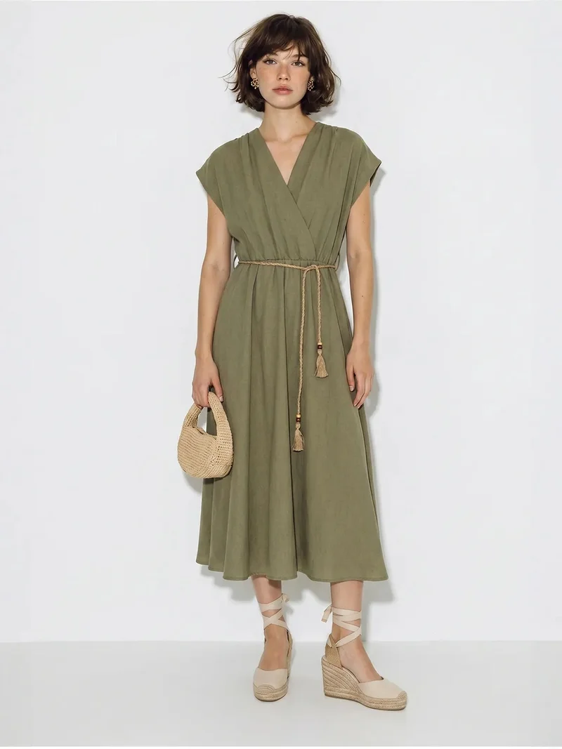 بيانكو لوتشي LUCCI Belted Wrap Midi Dress