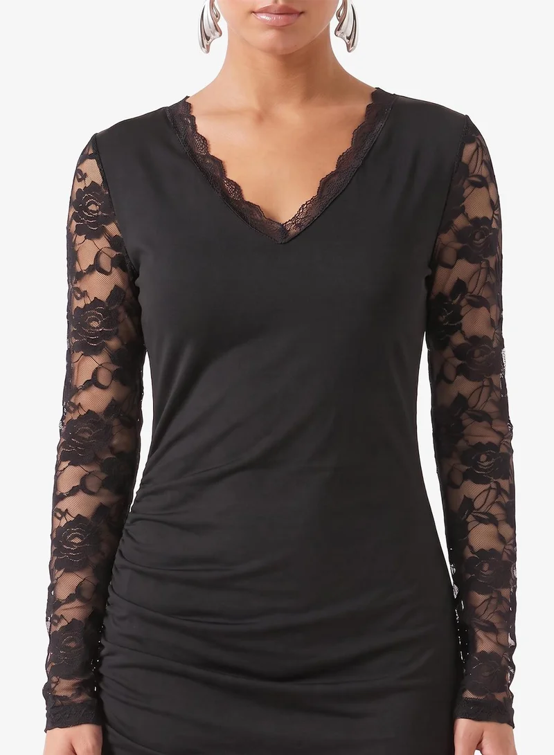 Ginger Eyelet Lace Detail Bodycon Dress with Mesh Hem