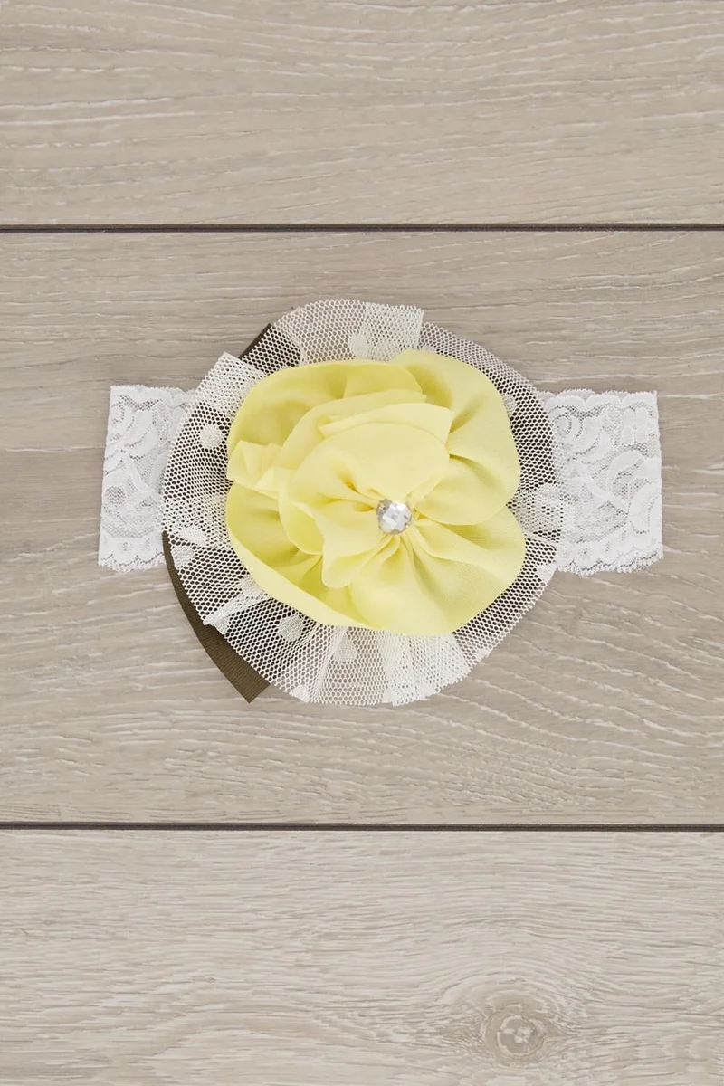 Babygiz White Yellow Handmade Soft Natural Cotton Combed Cotton Baby Kids Girls Bandana Diamond Series with Unique Accessories