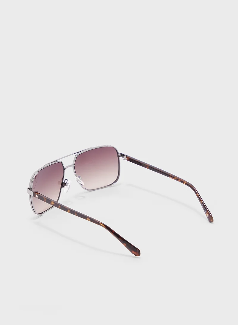 GUESS Uv Protected Oversized  Sunglasses