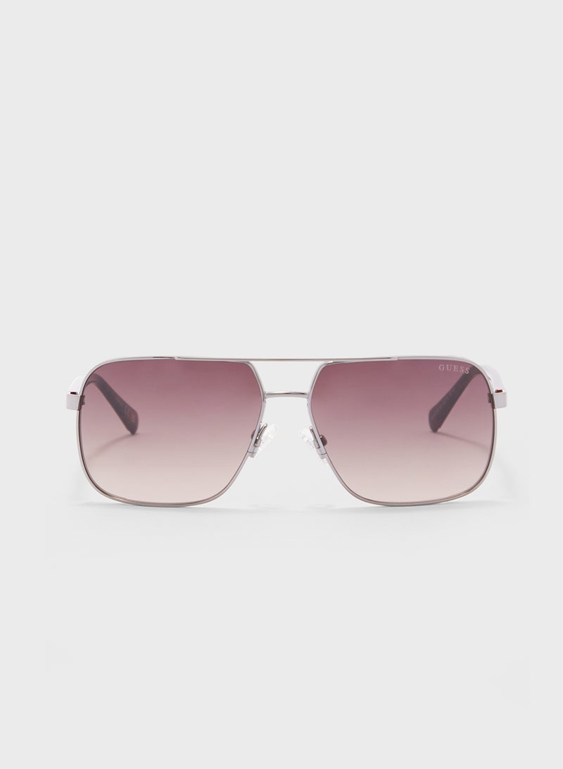 GUESS Uv Protected Oversized  Sunglasses - Image 2