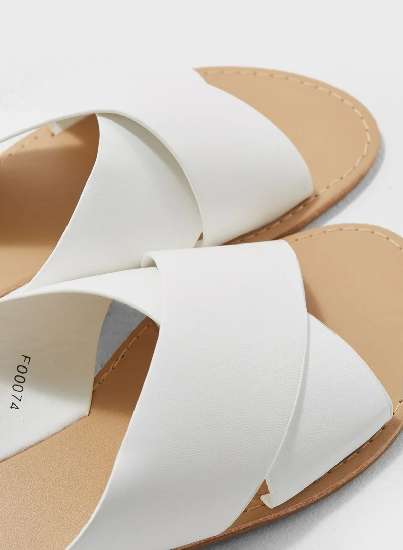 Savannah Collection Flat Mule Sandal