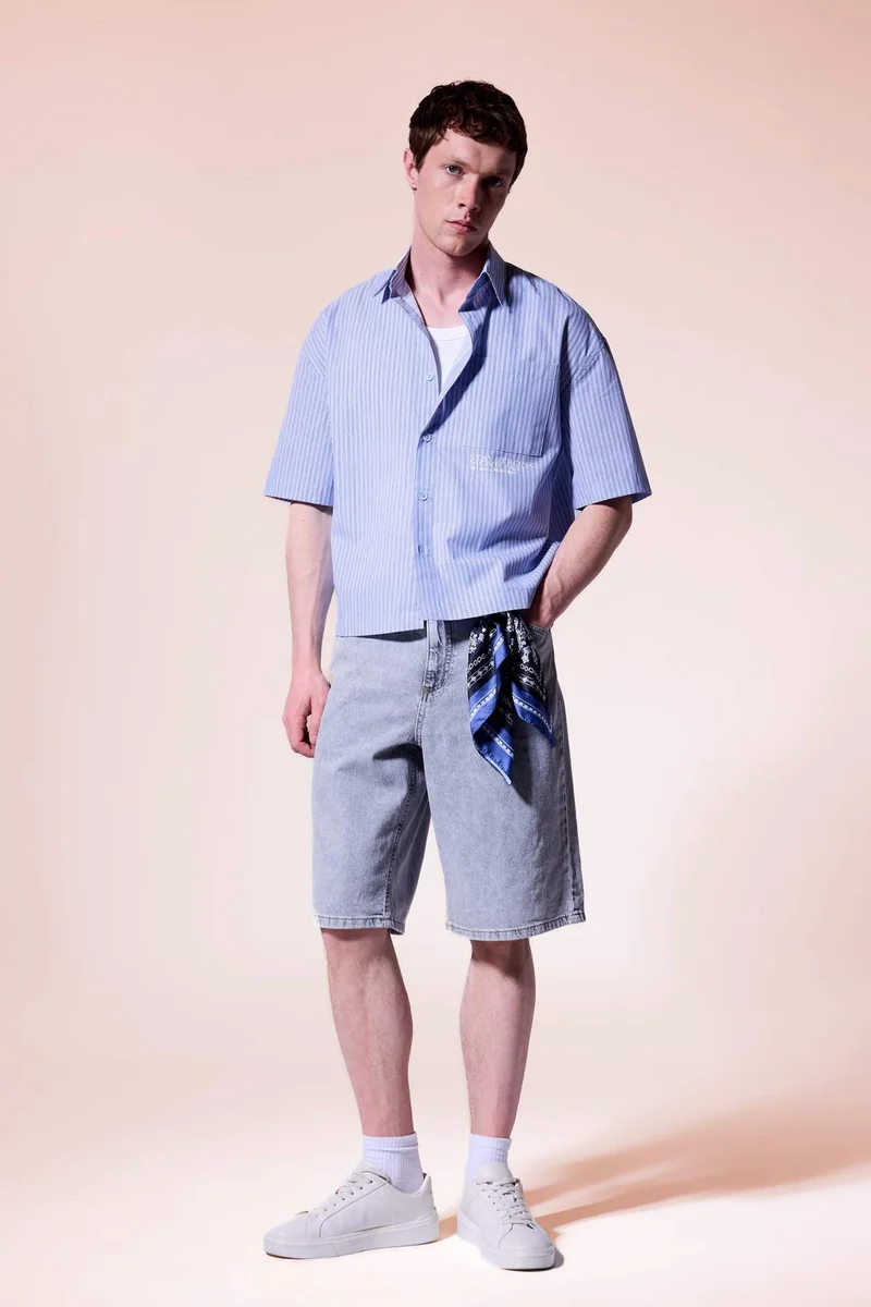 ديفاكتو Baggy Fit Bermuda Shorts