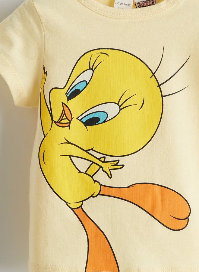 LC WAIKIKI Baby Girls' Tweety Printed Shorts Summer Pyjama Set - Image 3